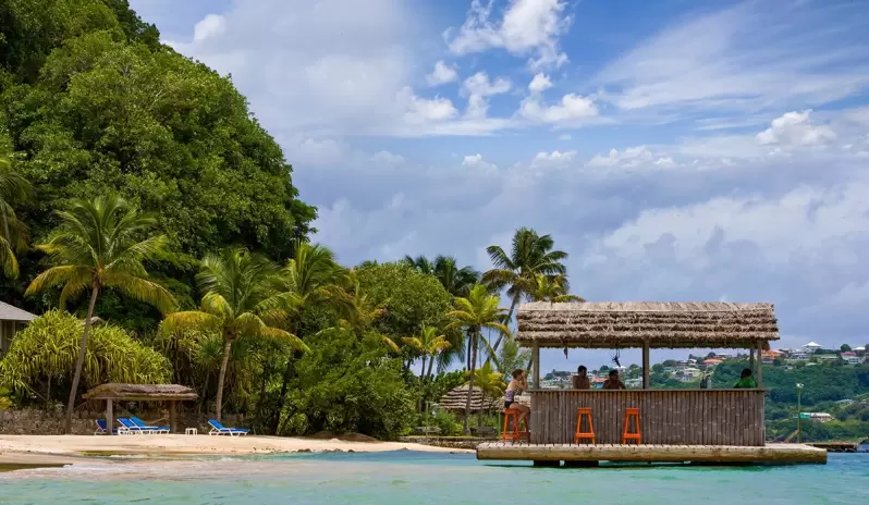 Young Island-Beach Bar